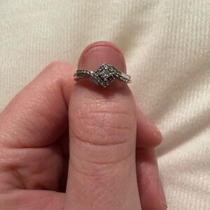 Elegant Silver Diamond Ring